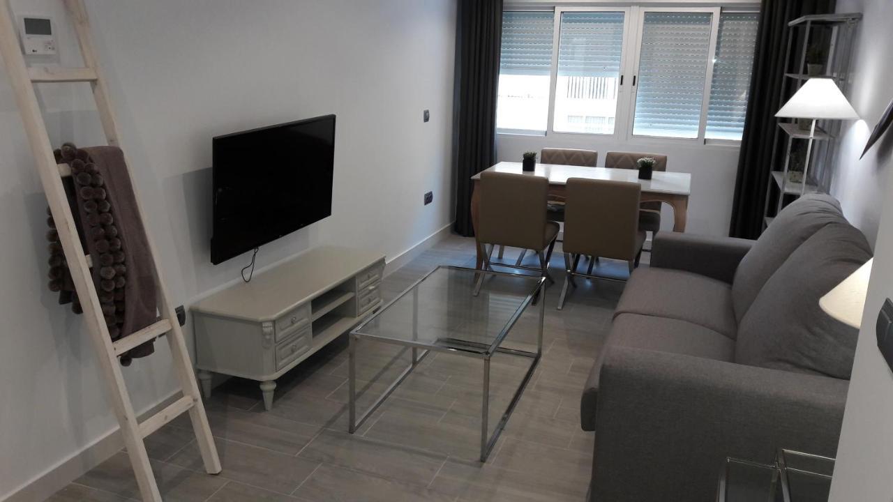 Guesting Velazquez Apartament Kadyks